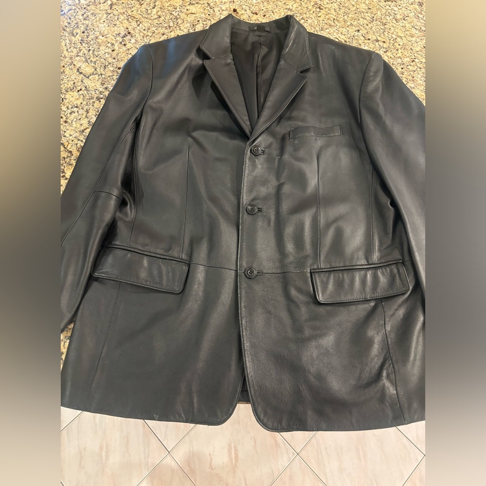 Men’s Leather Jacket - Picture 2 of 6